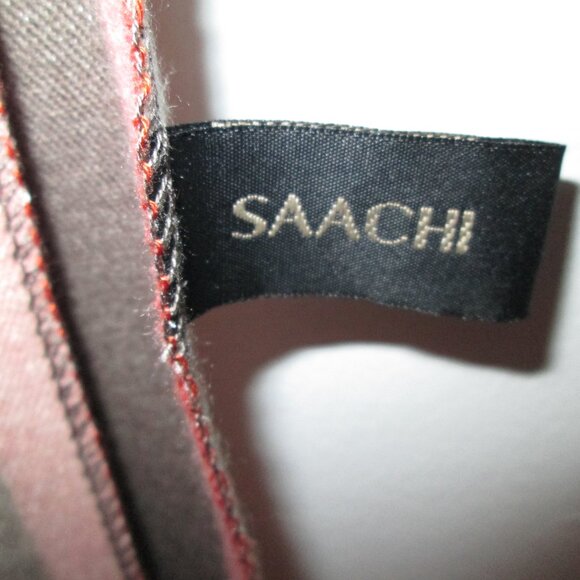 SAACHI Floral Reversible Scarf - Picture 7 of 9
